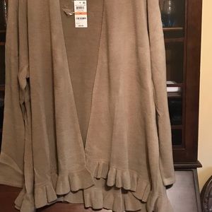 😍Karen Scott Ruffles Bottom Cardigan😍